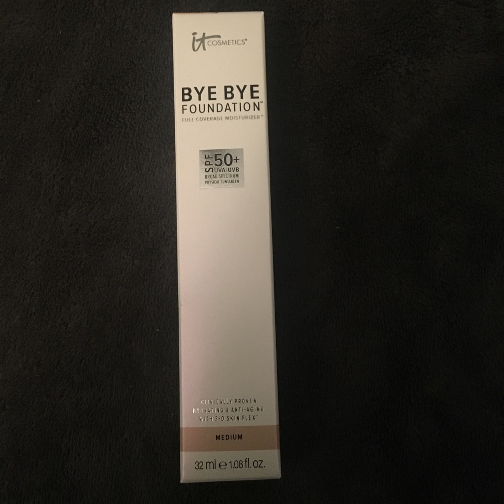 IT Cosmetics Bye Bye Foundation